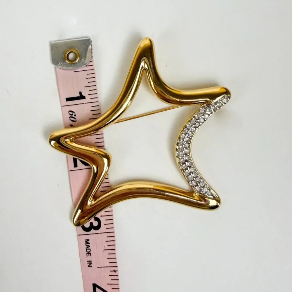 Star Brooch Gold-Tone Rhinestone